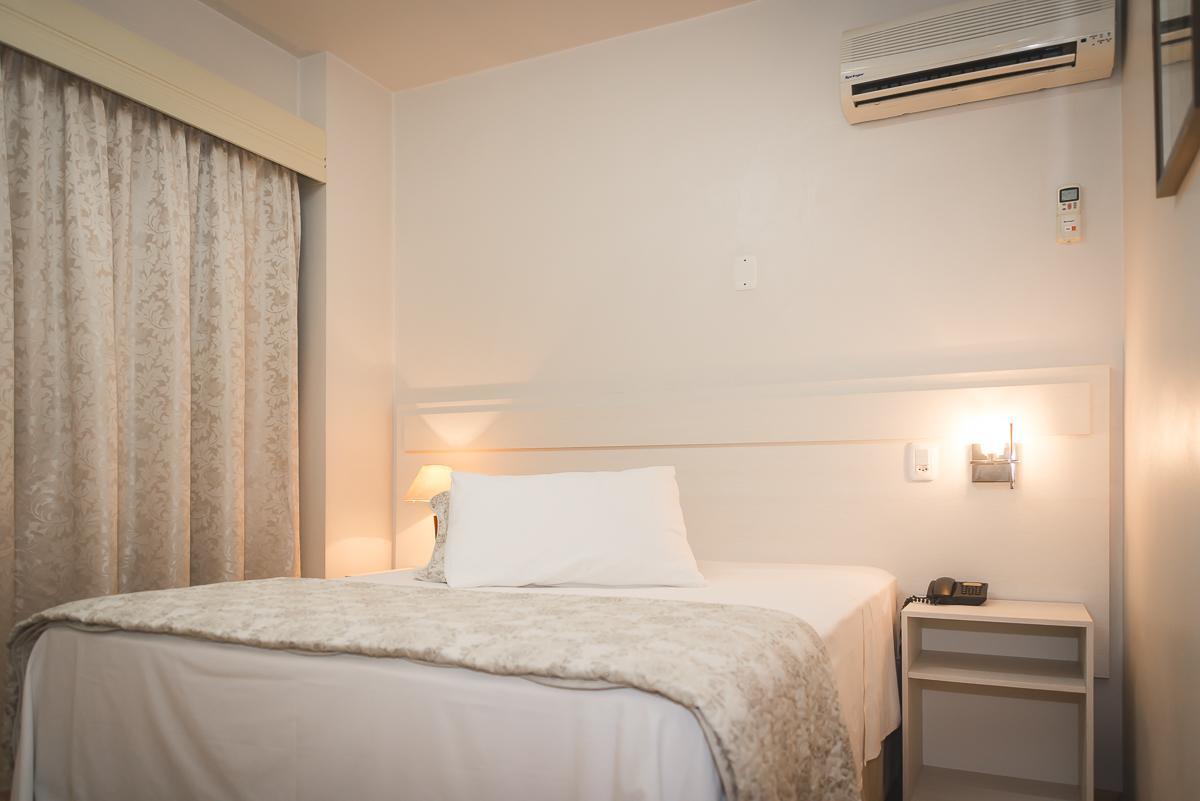 Hotel Pallis Erechim Ngoại thất bức ảnh