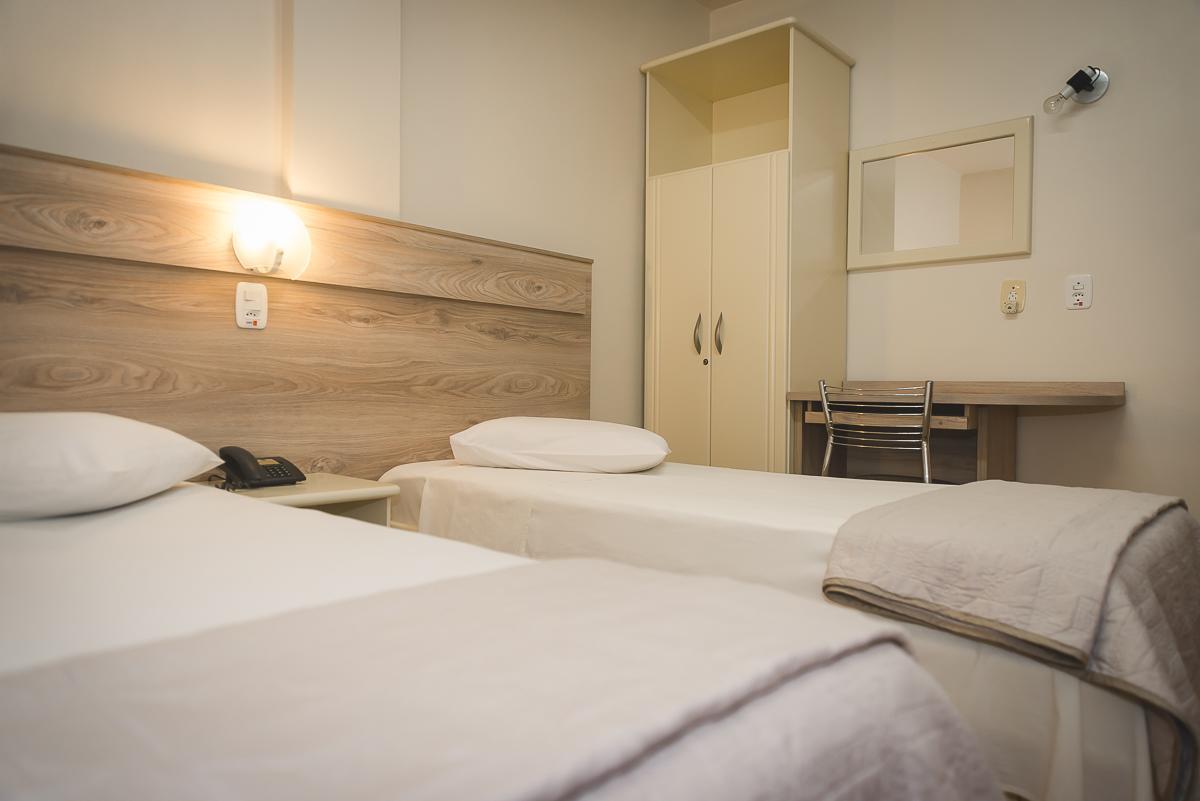 Hotel Pallis Erechim Ngoại thất bức ảnh